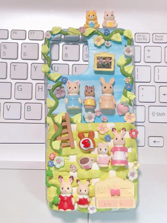 Sylvanian Families｜DIY Decoden Handmade Custom Cream Phone Case for iPhone Samsung | Phone Cover Accessories