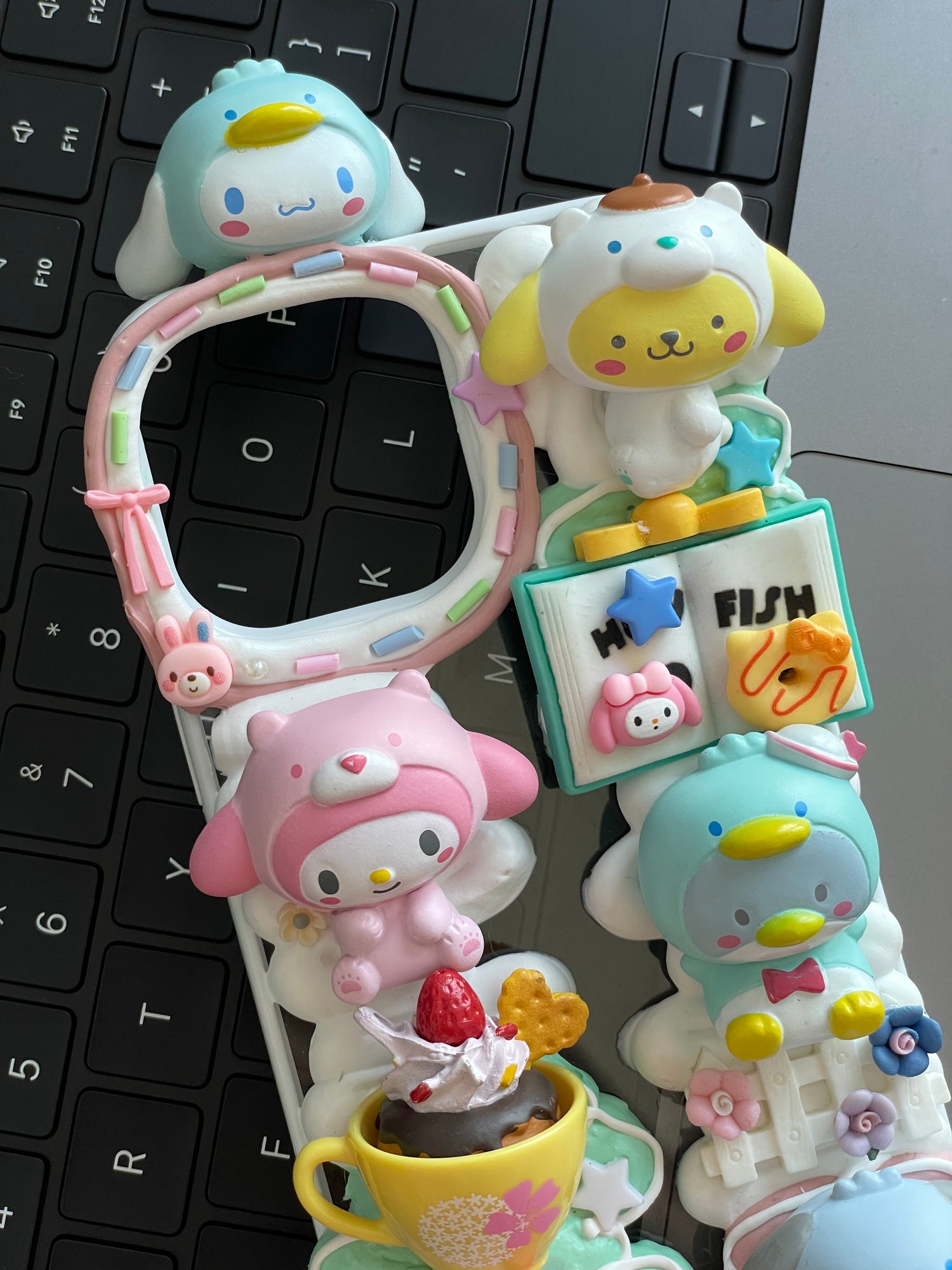 Sanrio｜DIY Decoden Handmade Custom Cream Phone Case for iPhone