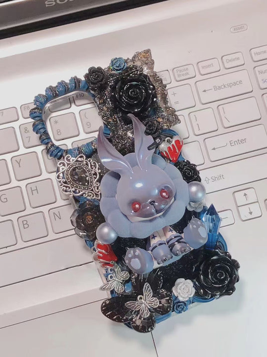 Skullpanda｜Black DIY Decoden Handmade Custom Cream Phone Case for iPhone Samsung | Phone Cover Accessories