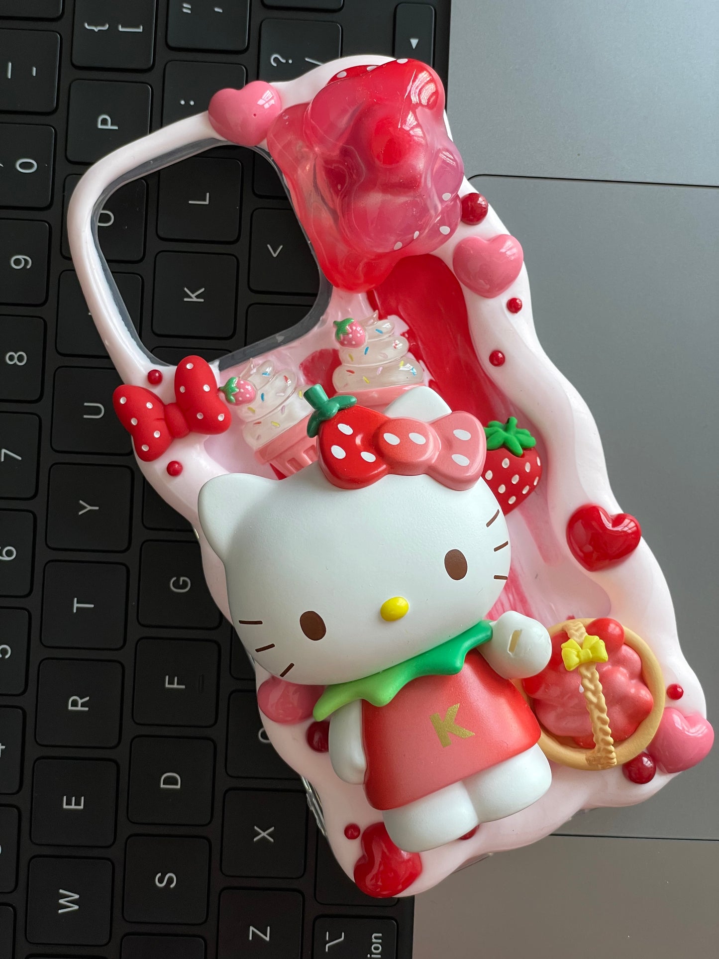 Hellokitty｜Red DIY Decoden Handmade Custom Cream Phone Case for iPhone Samsung | Phone Cover Accessories