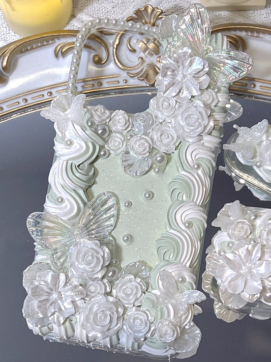 Baroque | Green Vintage DIY Decoden Handmade Custom Cream Phone Case for iPhone Samsung | Phone Cover Accessories
