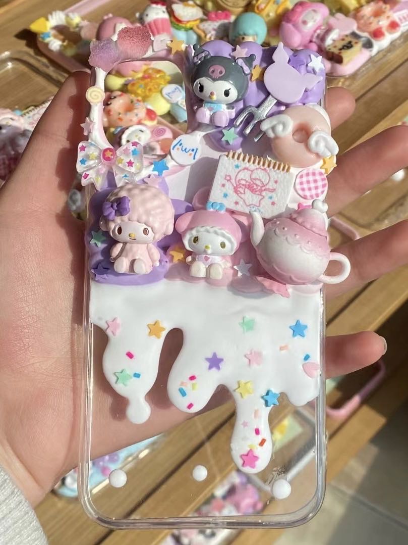 Sanrio｜DIY Decoden Handmade Custom Cream Phone Case for iPhone Samsung | Phone Cover Accessories