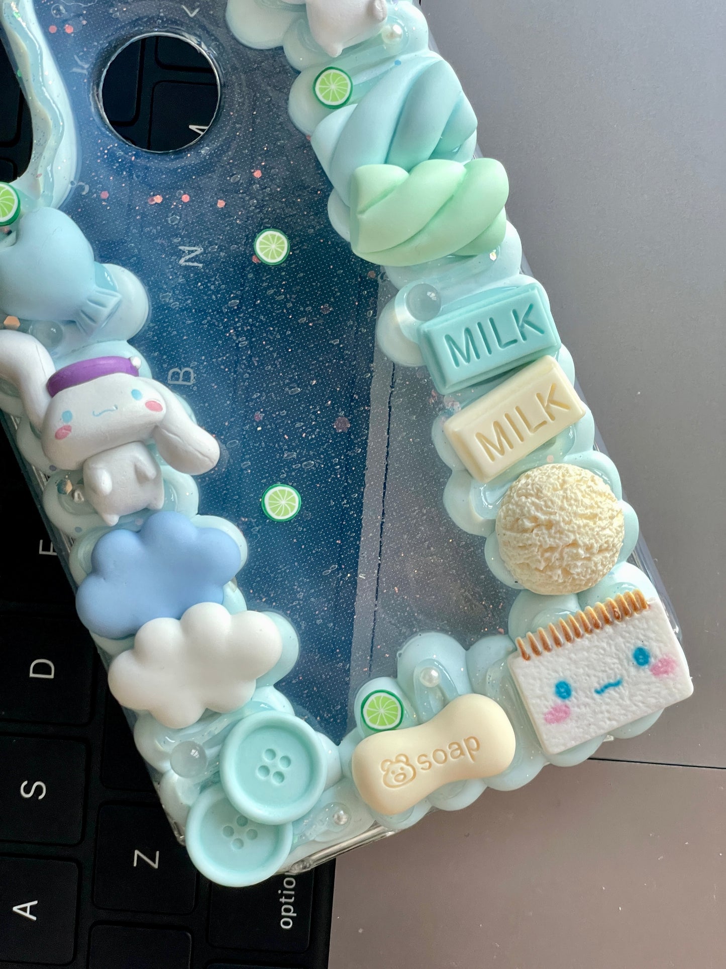 Cinnamoroll  DIY Decoden Handmade Custom Cream Phone Case for iPhone –  jellydecoden